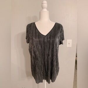 Jennifer Lopez Black Pleated Short Sleeve Blouse